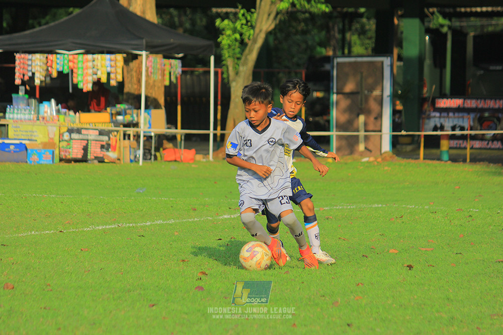u11 170526 asia football school vs fc decorasiku