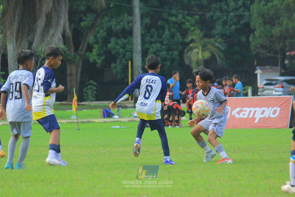 u11 170526 asia football school vs fc decorasiku