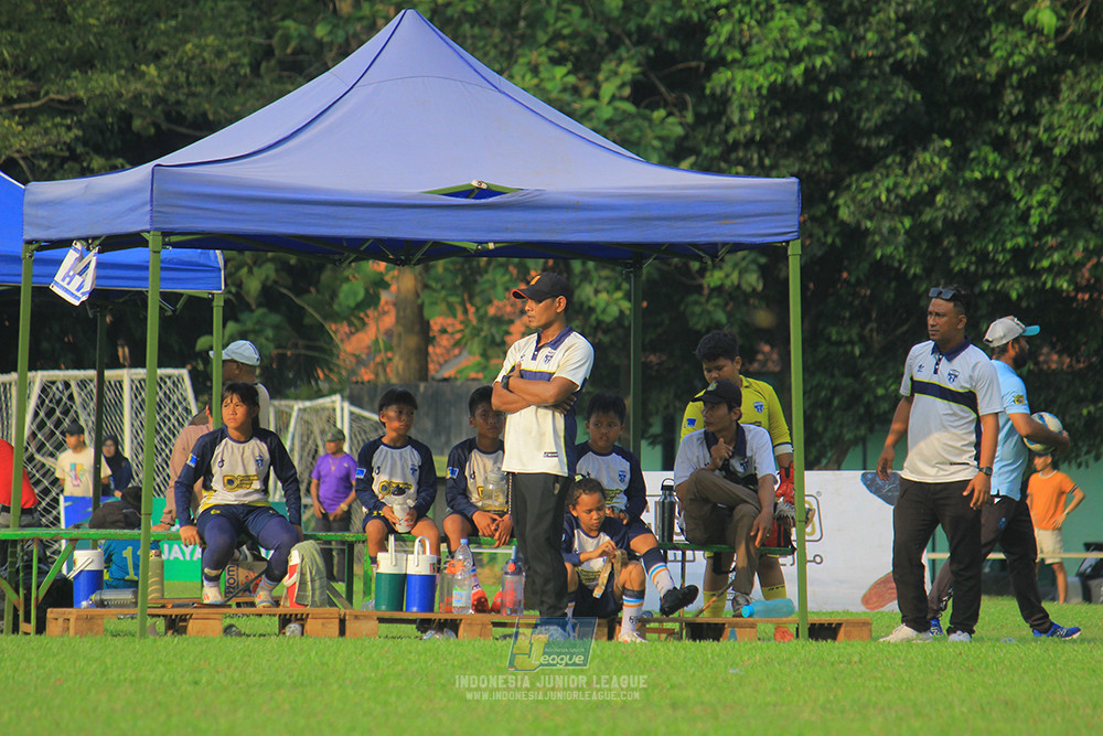 u11 170526 asia football school vs fc decorasiku