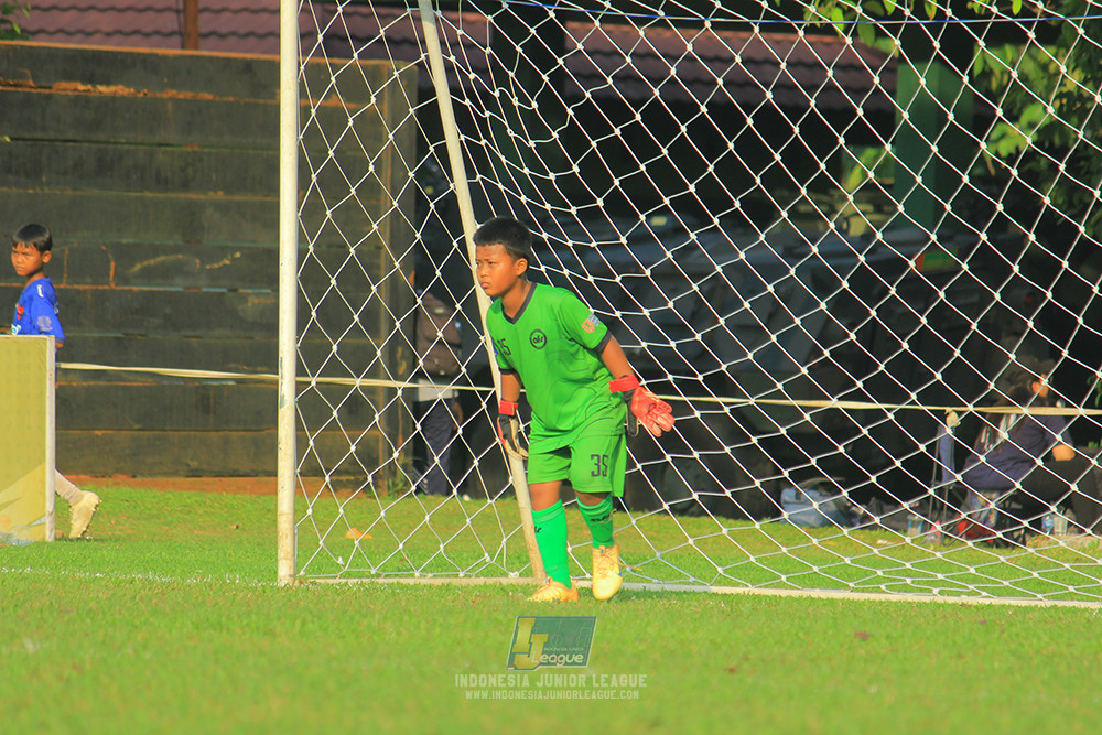 u11 170526 asia football school vs fc decorasiku