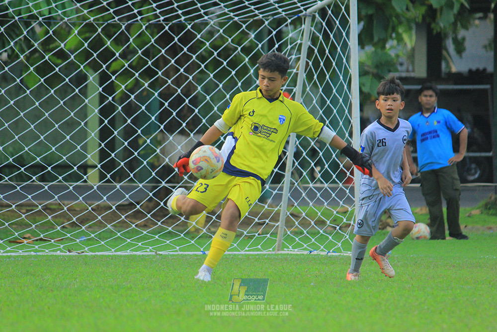 u11 170526 asia football school vs fc decorasiku