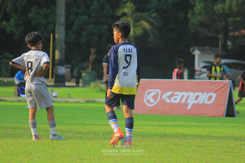 u11 170526 asia football school vs fc decorasiku
