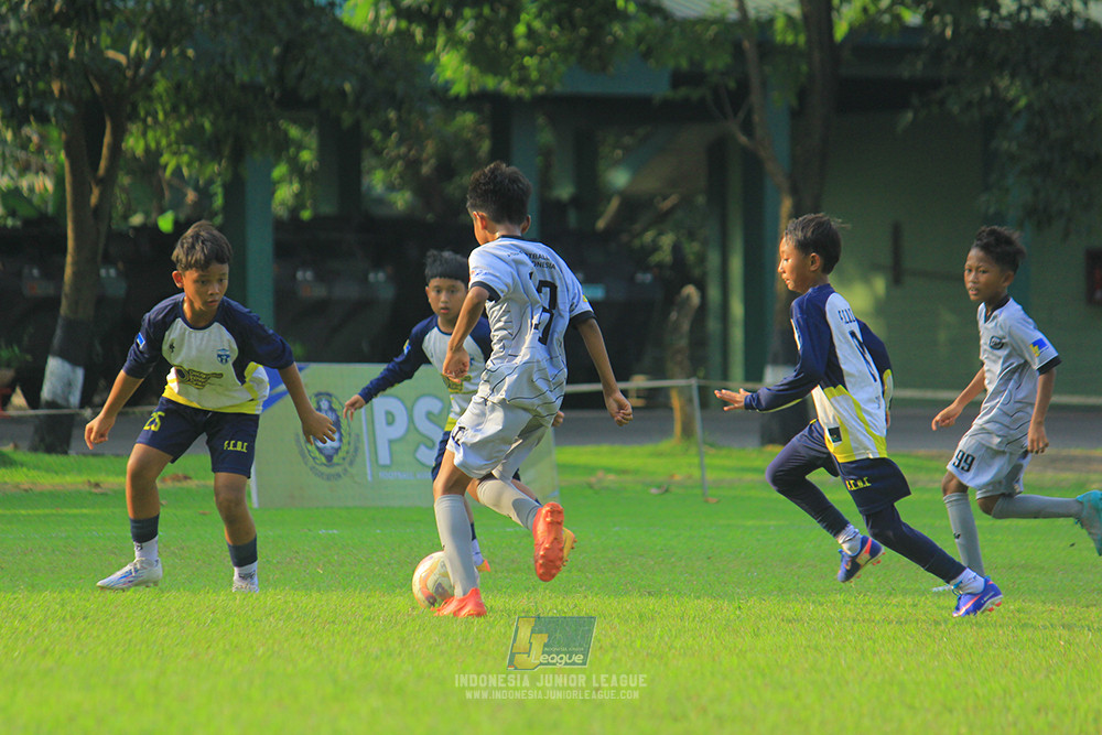 u11 170526 asia football school vs fc decorasiku