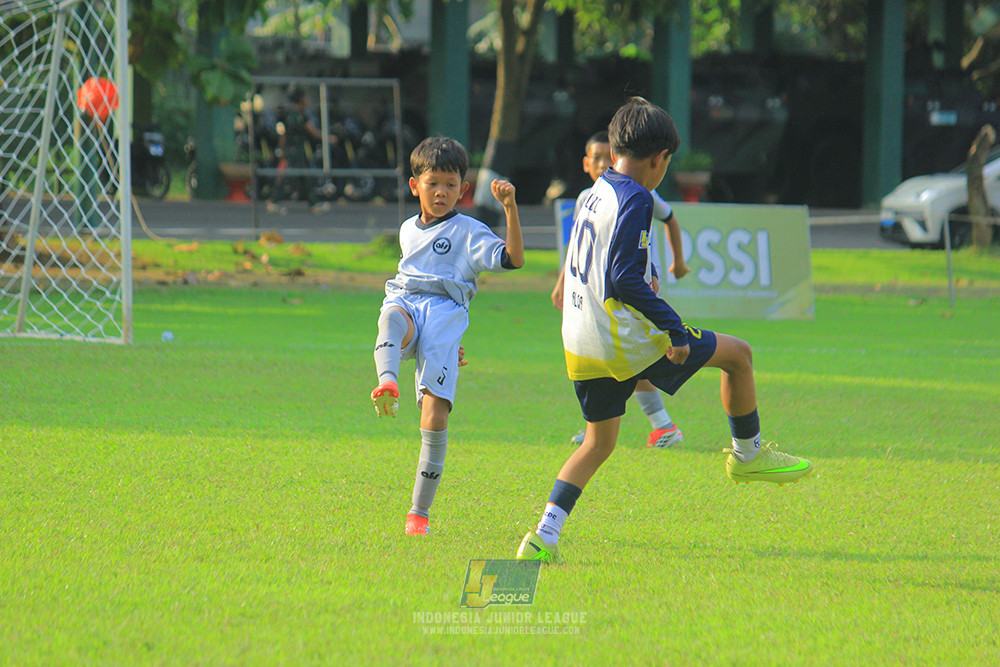 u11 170526 asia football school vs fc decorasiku