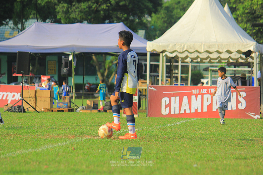 u11 170526 asia football school vs fc decorasiku