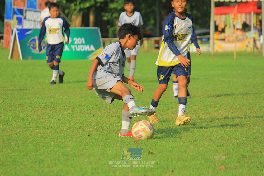 u11 170526 asia football school vs fc decorasiku