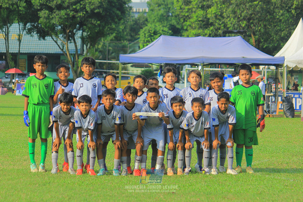 u11 170526 asia football school vs fc decorasiku