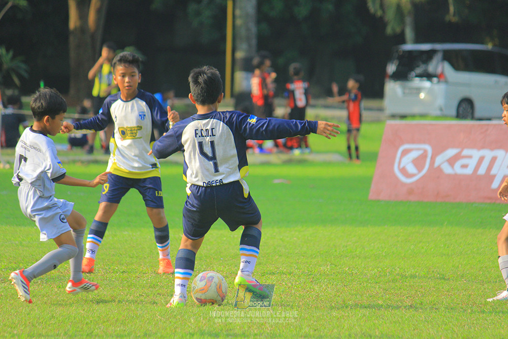 u11 170526 asia football school vs fc decorasiku