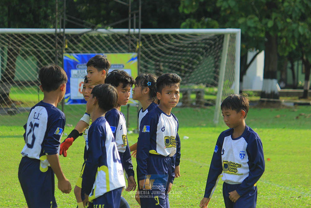 u11 170526 asia football school vs fc decorasiku