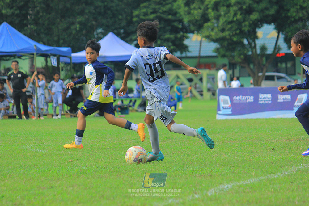 u11 170526 asia football school vs fc decorasiku