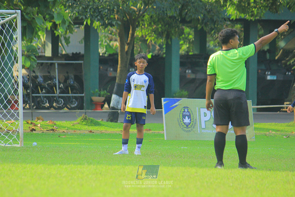 u11 170526 asia football school vs fc decorasiku