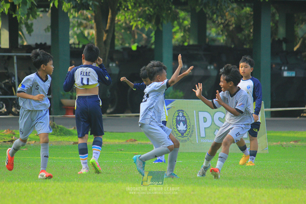 u11 170526 asia football school vs fc decorasiku