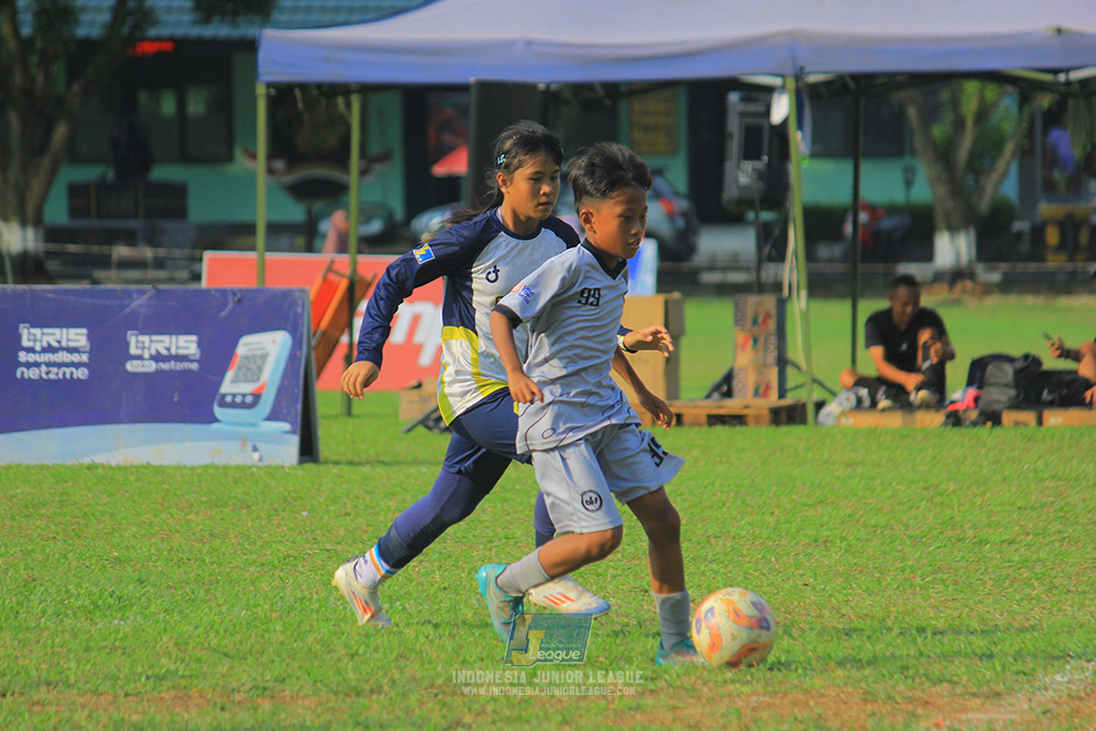u11 170526 asia football school vs fc decorasiku