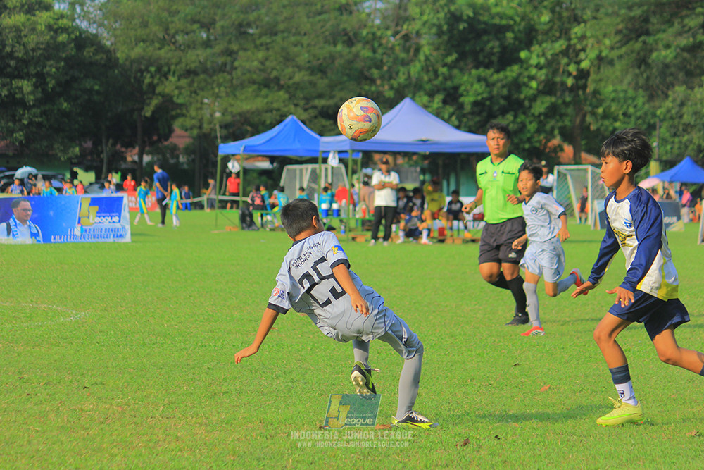 u11 170526 asia football school vs fc decorasiku