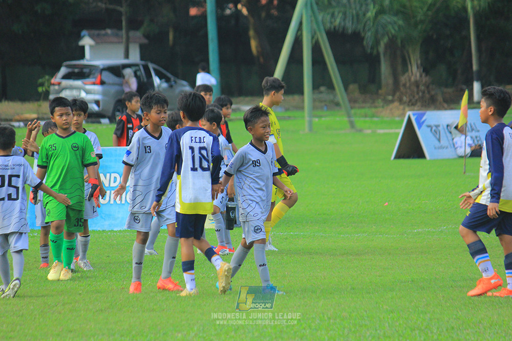 u11 170526 asia football school vs fc decorasiku