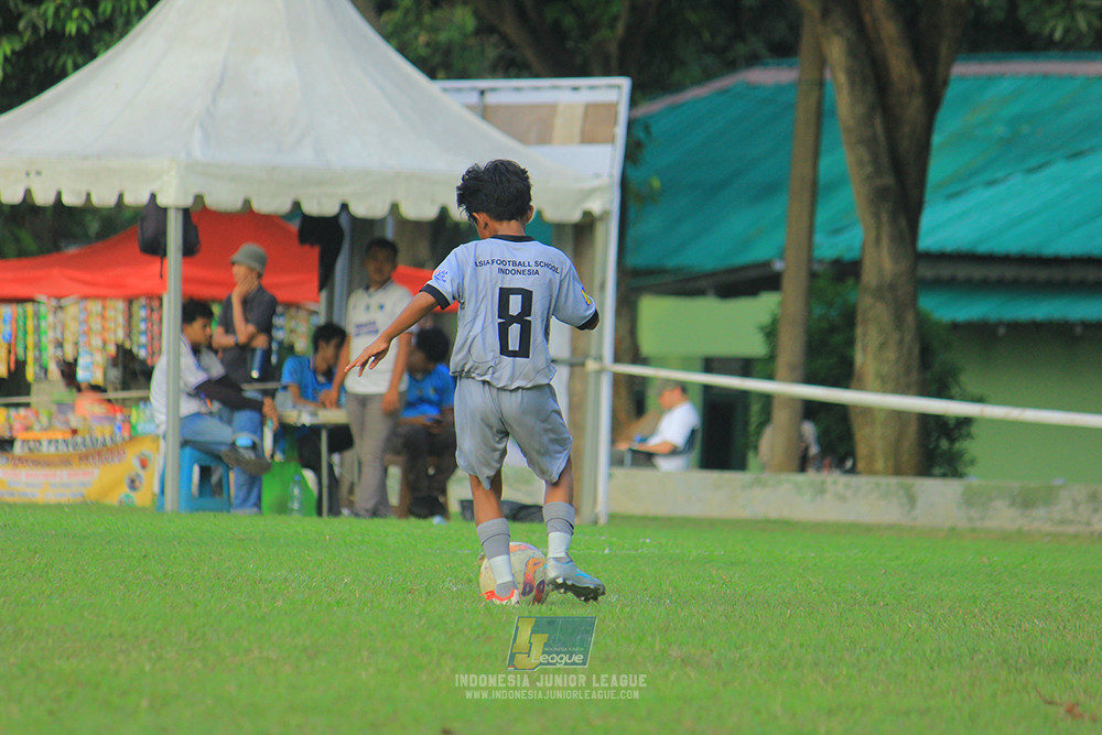 u11 170526 asia football school vs fc decorasiku