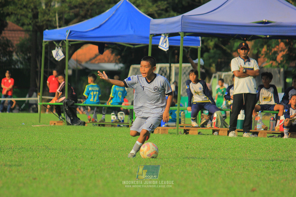 u11 170526 asia football school vs fc decorasiku