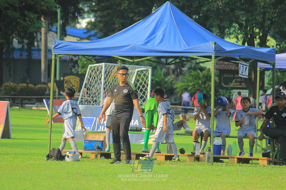 u11 170526 asia football school vs fc decorasiku