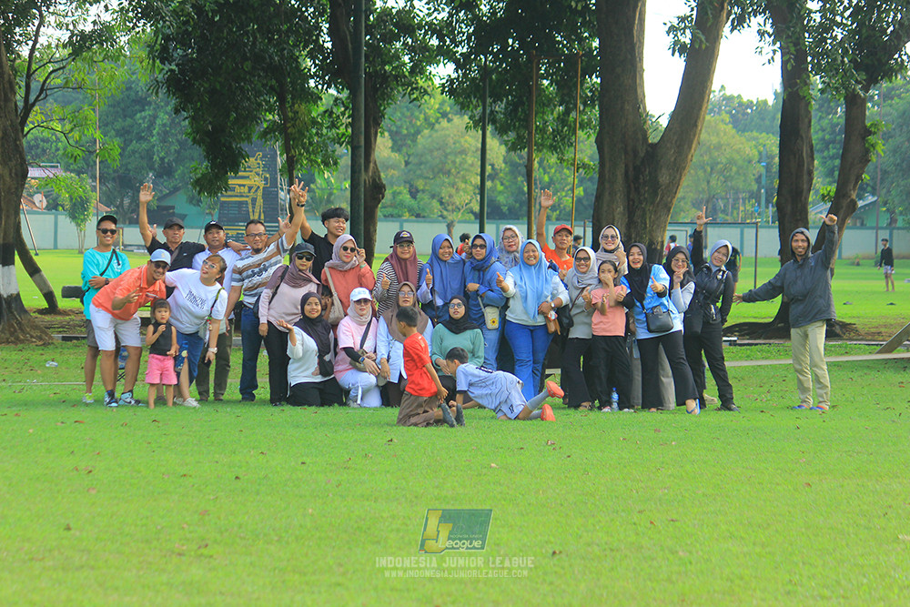 u11 170526 asia football school vs fc decorasiku