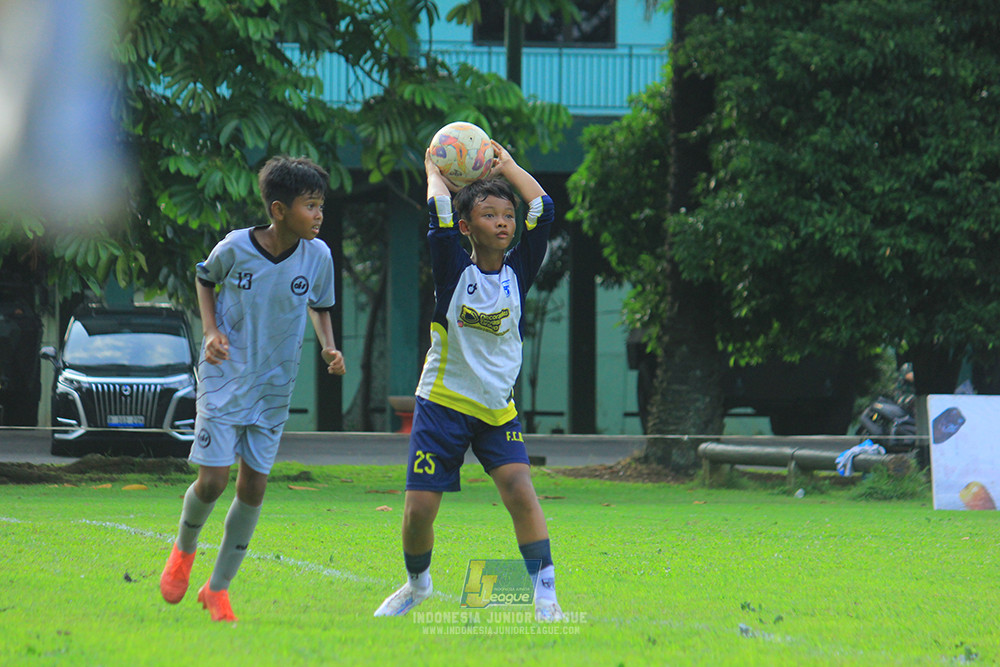 u11 170526 asia football school vs fc decorasiku