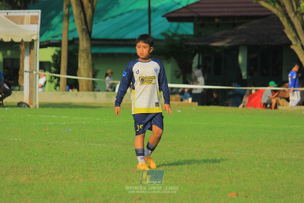 u11 170526 asia football school vs fc decorasiku