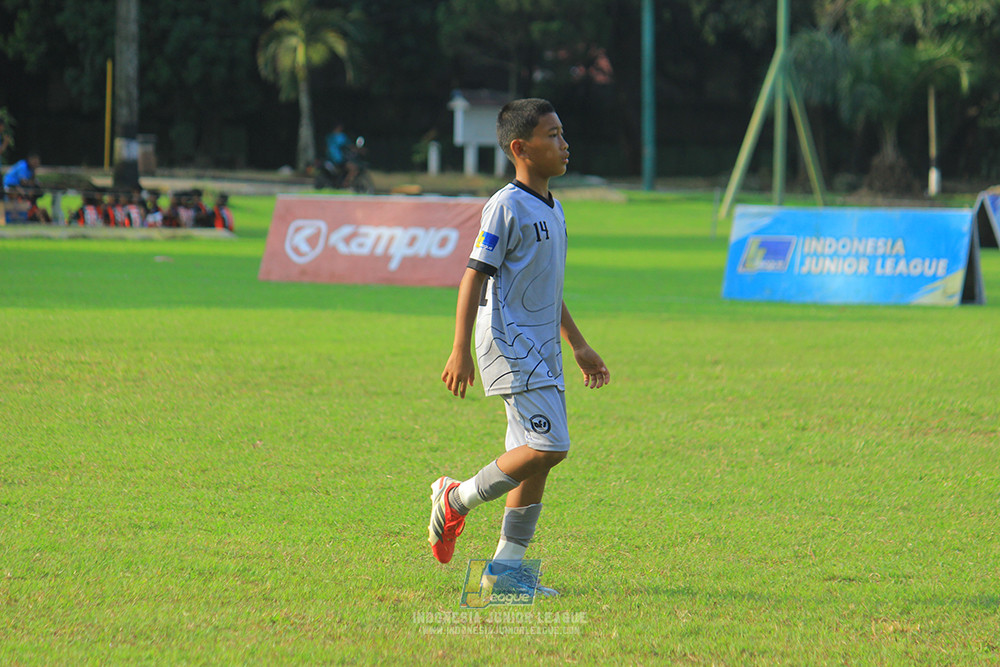 u11 170526 asia football school vs fc decorasiku