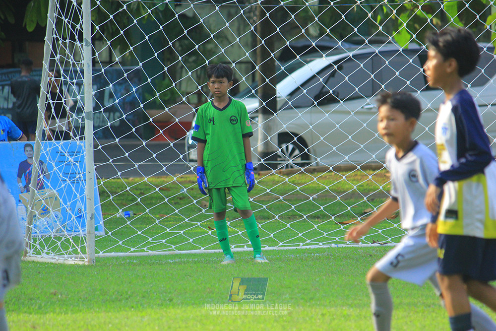 u11 170526 asia football school vs fc decorasiku