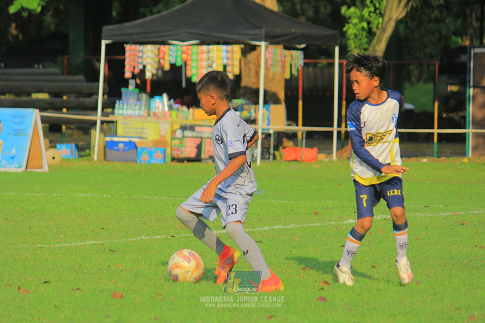 u11 170526 asia football school vs fc decorasiku