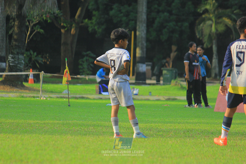 u11 170526 asia football school vs fc decorasiku