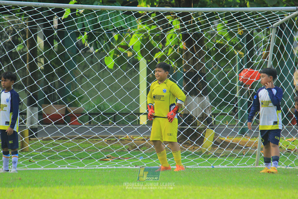 u11 170526 asia football school vs fc decorasiku