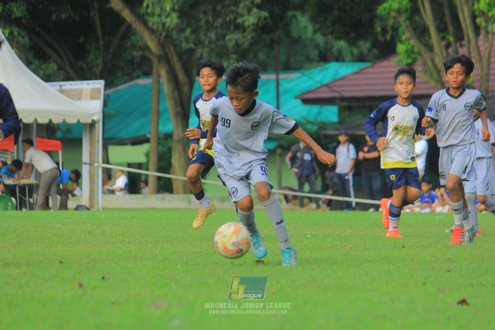 u11 170526 asia football school vs fc decorasiku