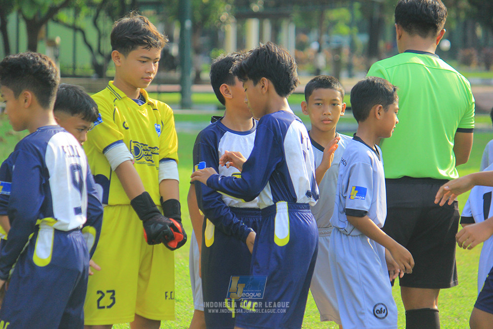 u11 170526 asia football school vs fc decorasiku