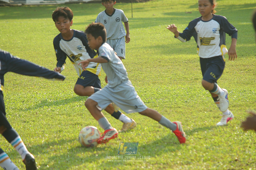 u11 170526 asia football school vs fc decorasiku