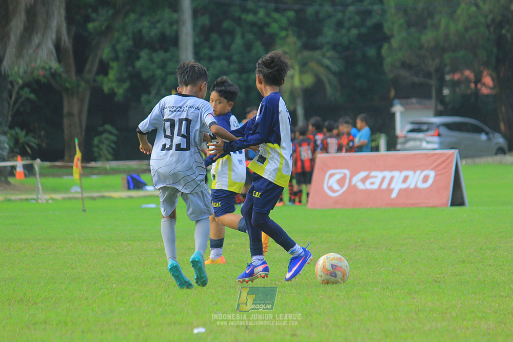 u11 170526 asia football school vs fc decorasiku
