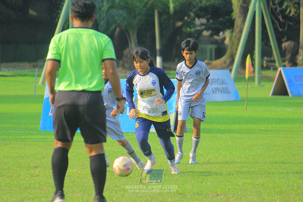 u11 170526 asia football school vs fc decorasiku