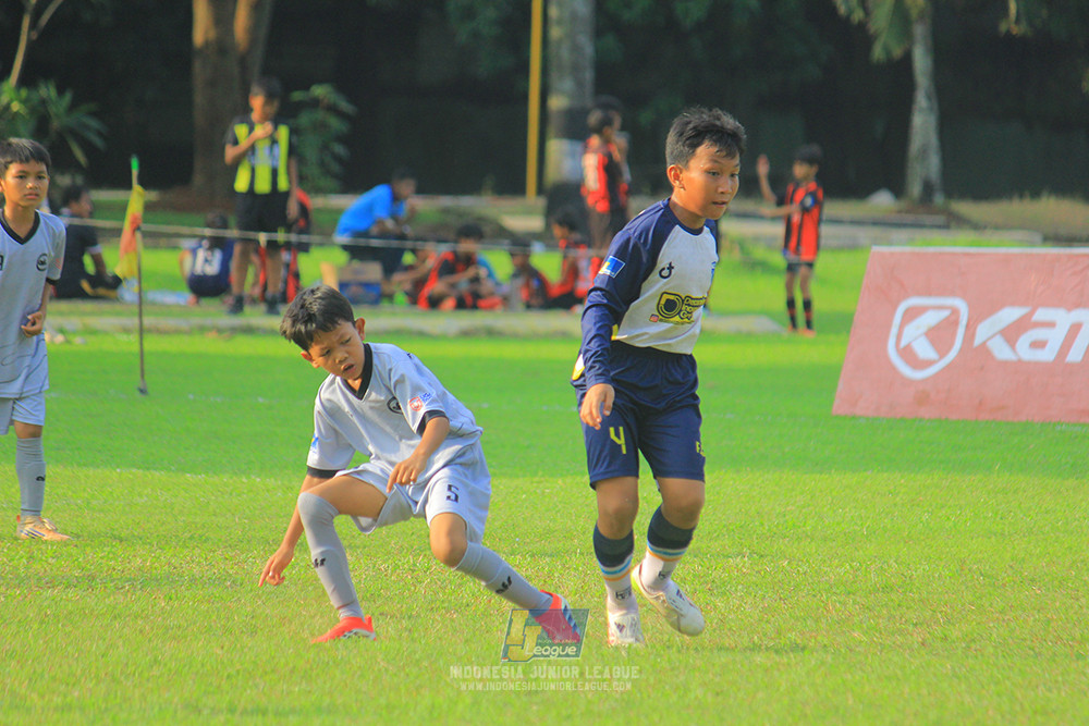 u11 170526 asia football school vs fc decorasiku
