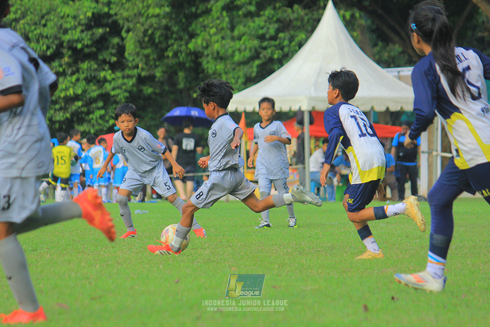 u11 170526 asia football school vs fc decorasiku