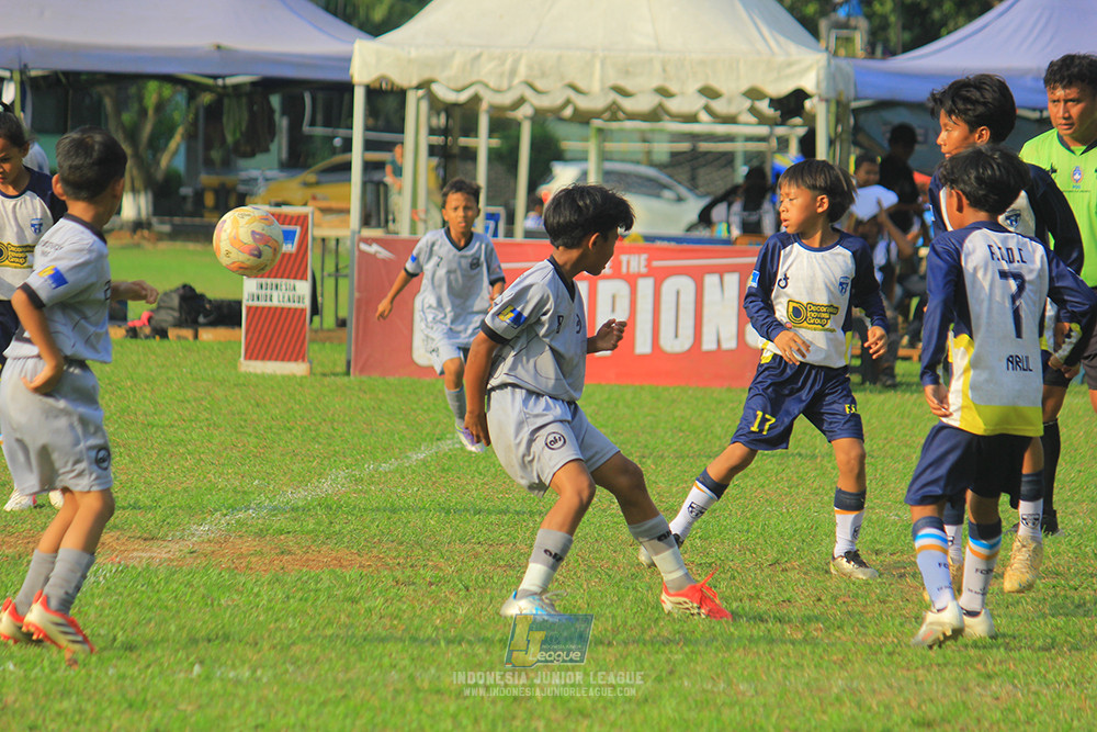 u11 170526 asia football school vs fc decorasiku