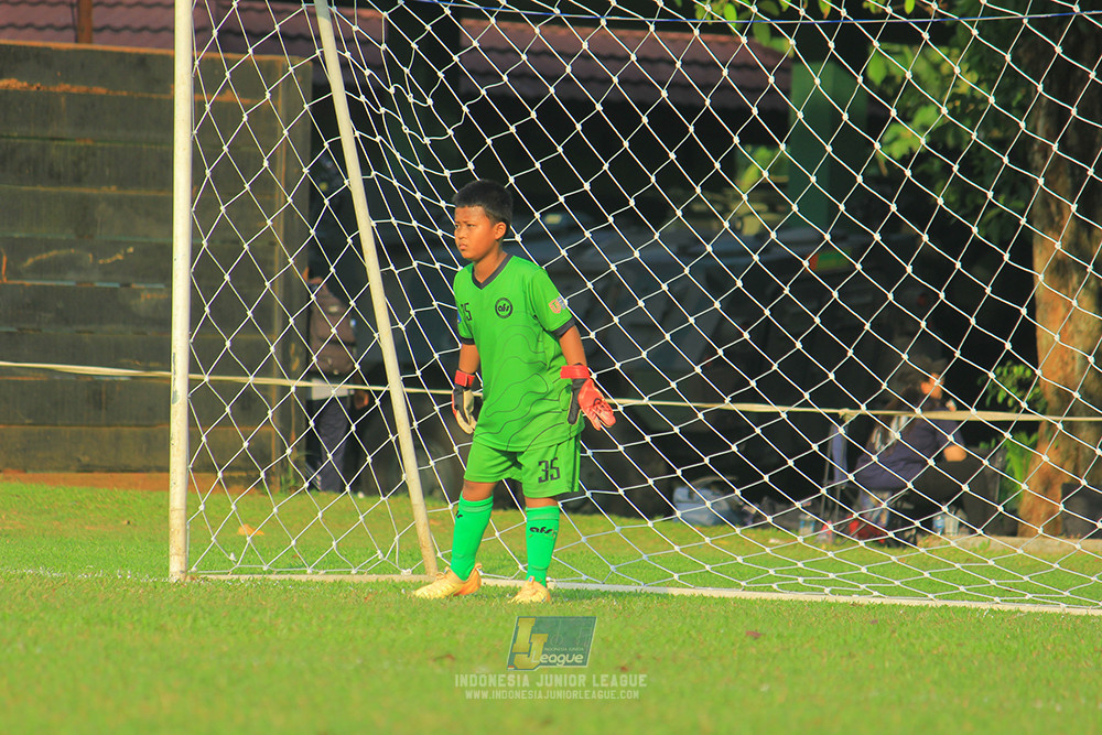u11 170526 asia football school vs fc decorasiku