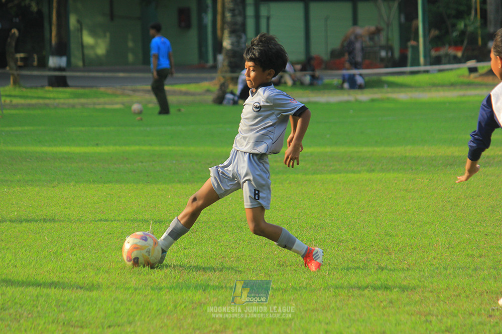 u11 170526 asia football school vs fc decorasiku