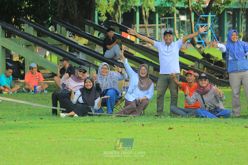 u11 170526 asia football school vs fc decorasiku
