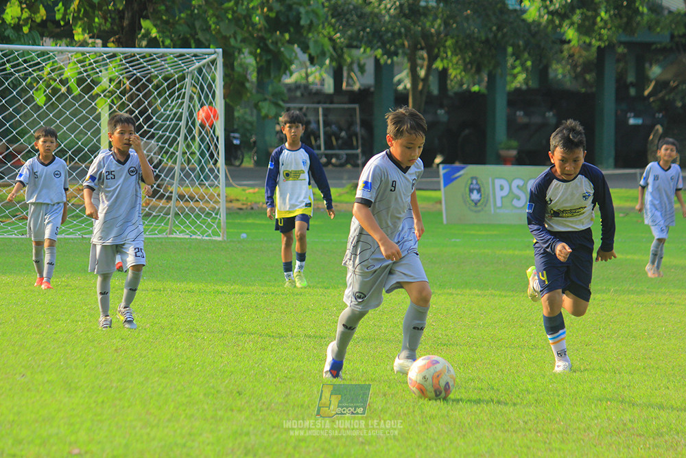 u11 170526 asia football school vs fc decorasiku