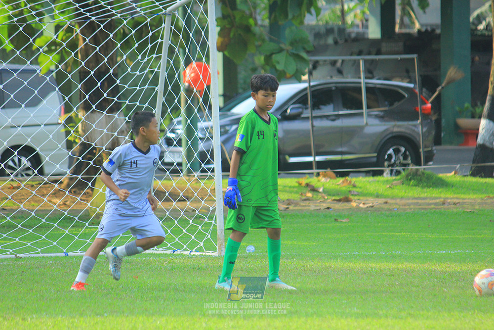u11 170526 asia football school vs fc decorasiku