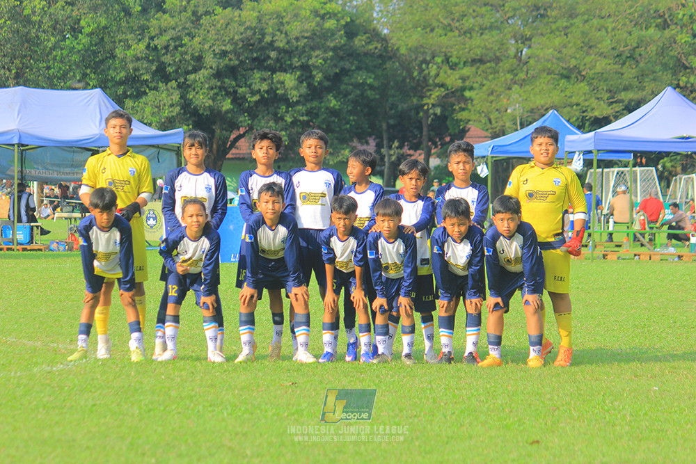 u11 170526 asia football school vs fc decorasiku