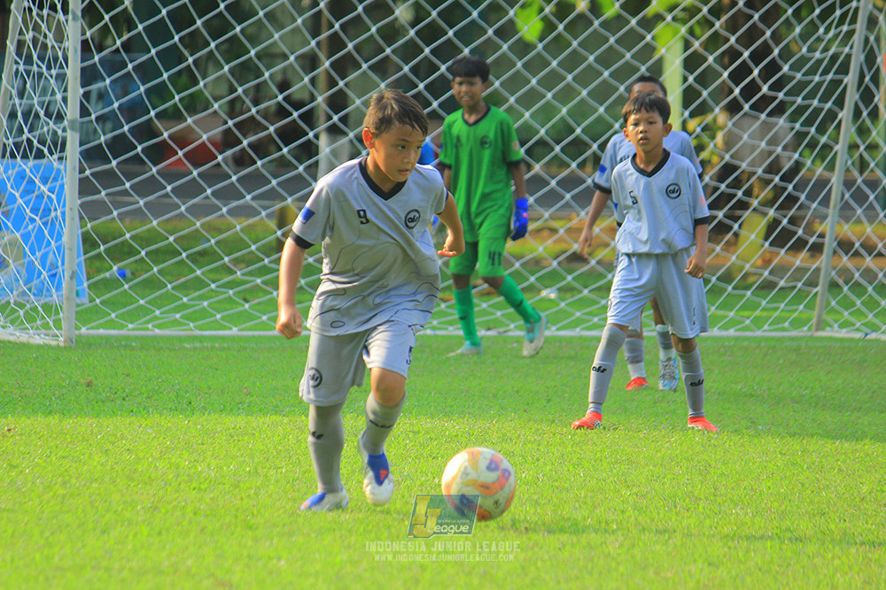 u11 170526 asia football school vs fc decorasiku