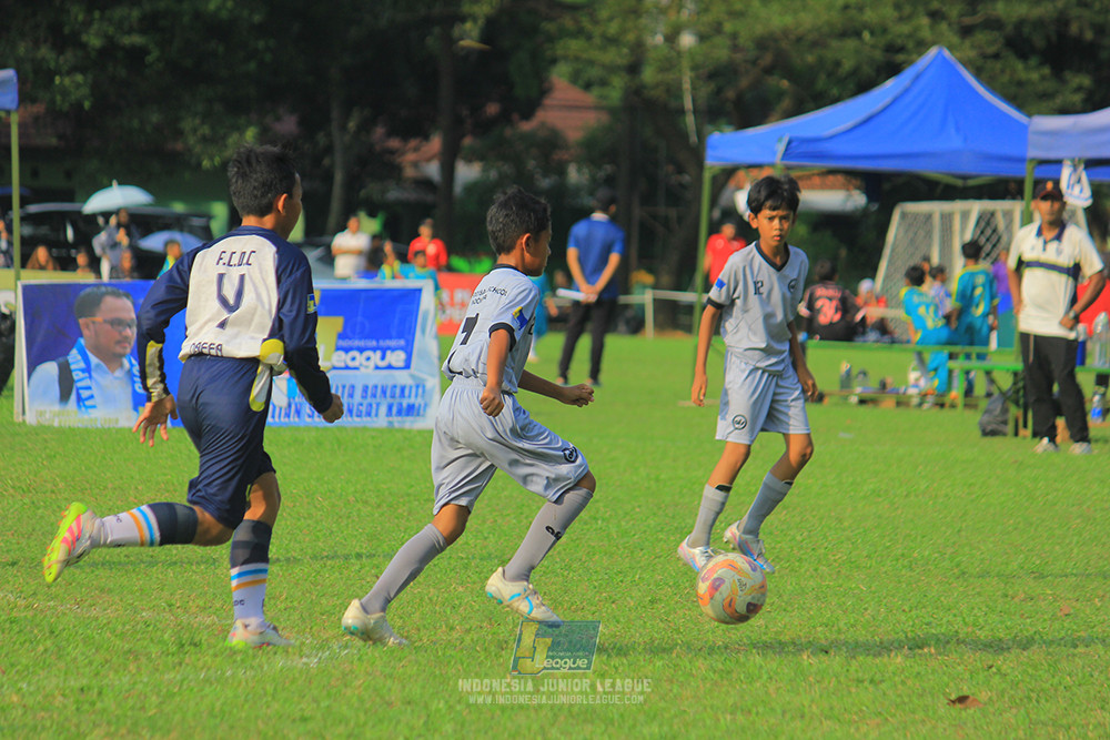 u11 170526 asia football school vs fc decorasiku