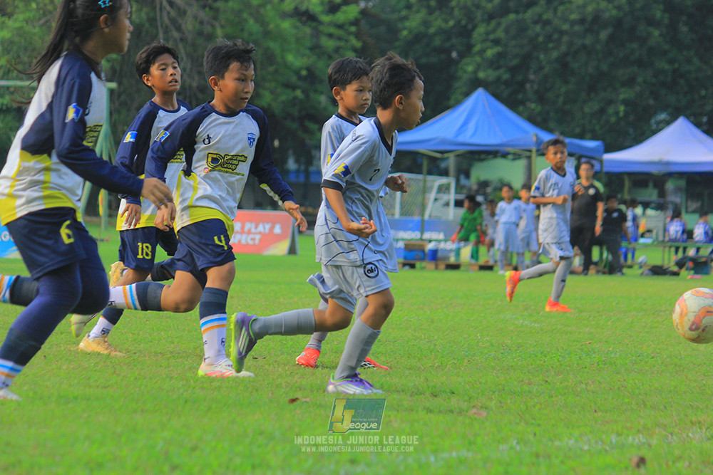 u11 170526 asia football school vs fc decorasiku