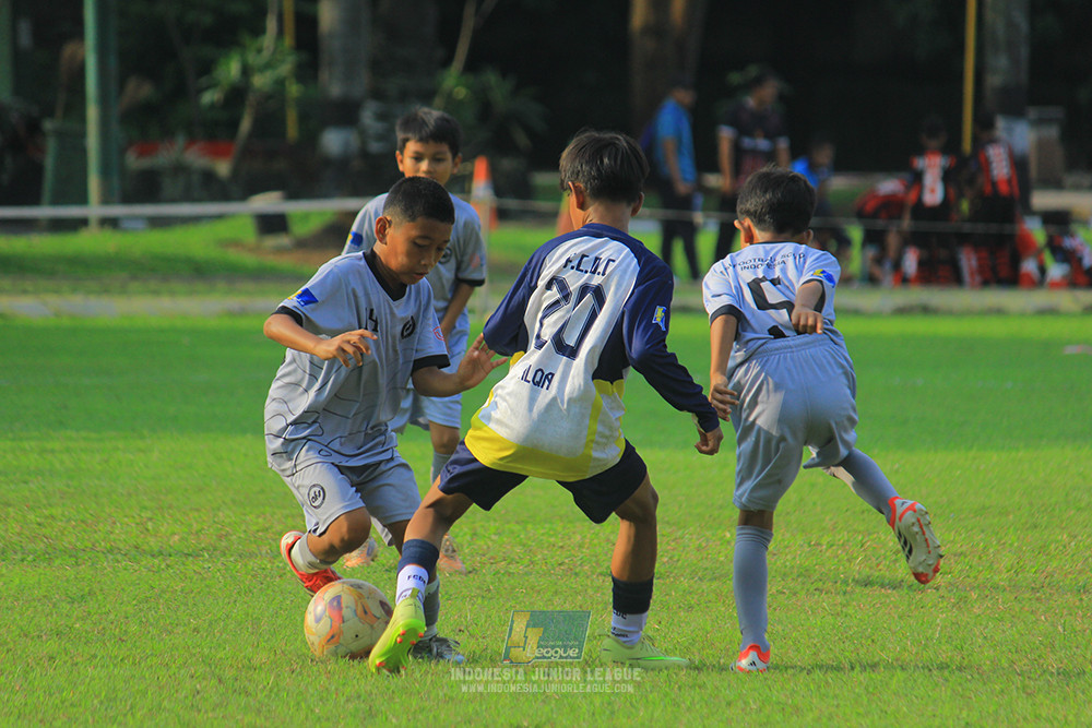 u11 170526 asia football school vs fc decorasiku