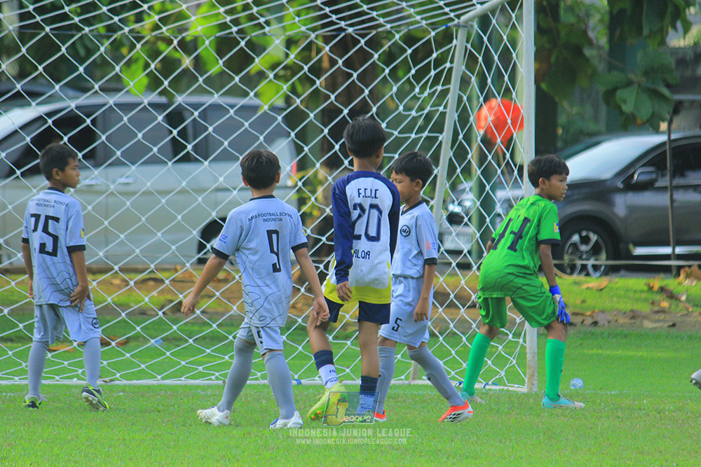 u11 170526 asia football school vs fc decorasiku