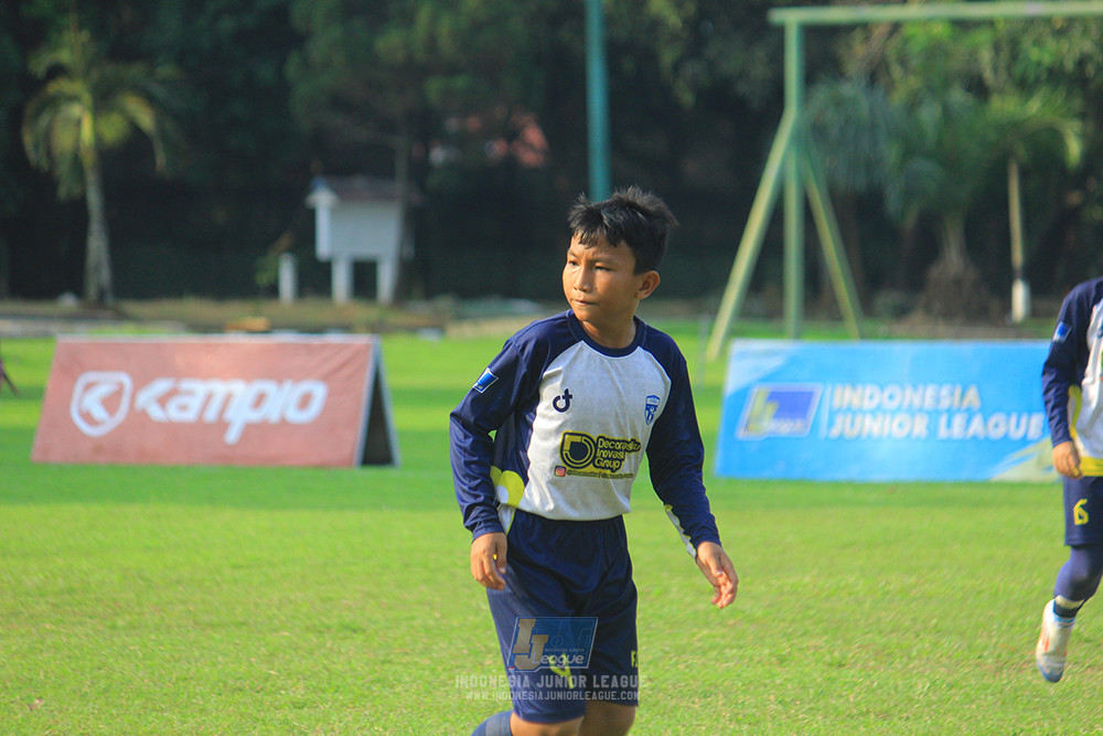 u11 170526 asia football school vs fc decorasiku